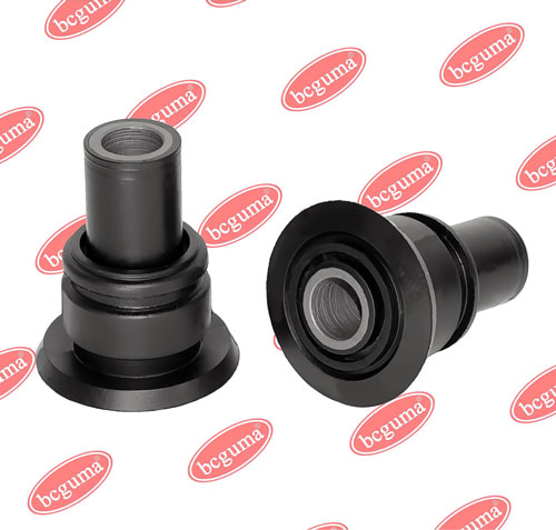 Сайлентблок поперечних важелях задньої підвіски зовнішній